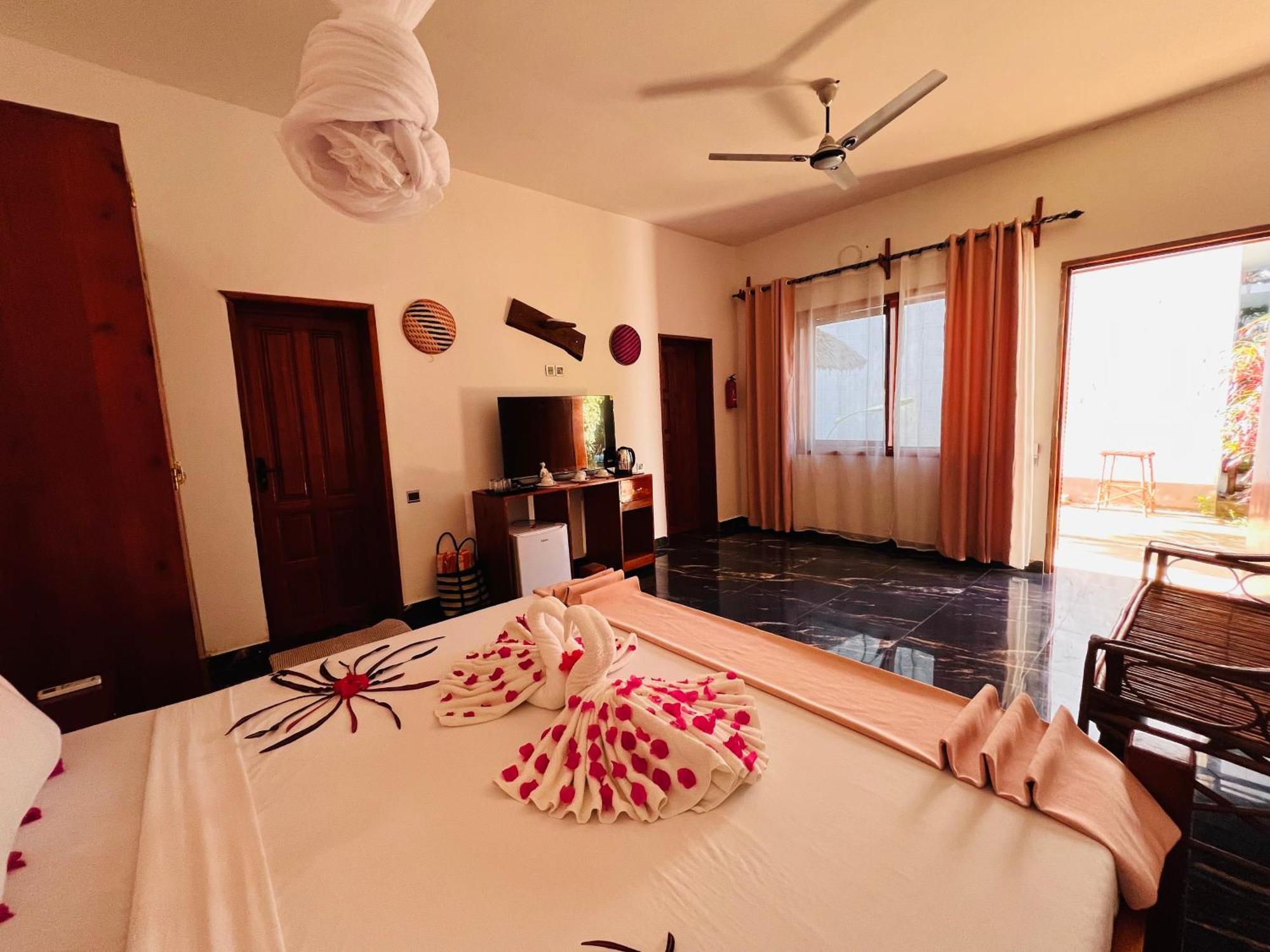 Tropical Nungwi Hotel Екстериор снимка