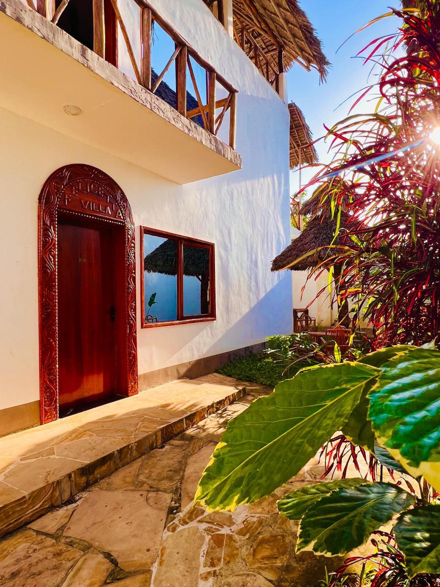 Tropical Nungwi Hotel Екстериор снимка
