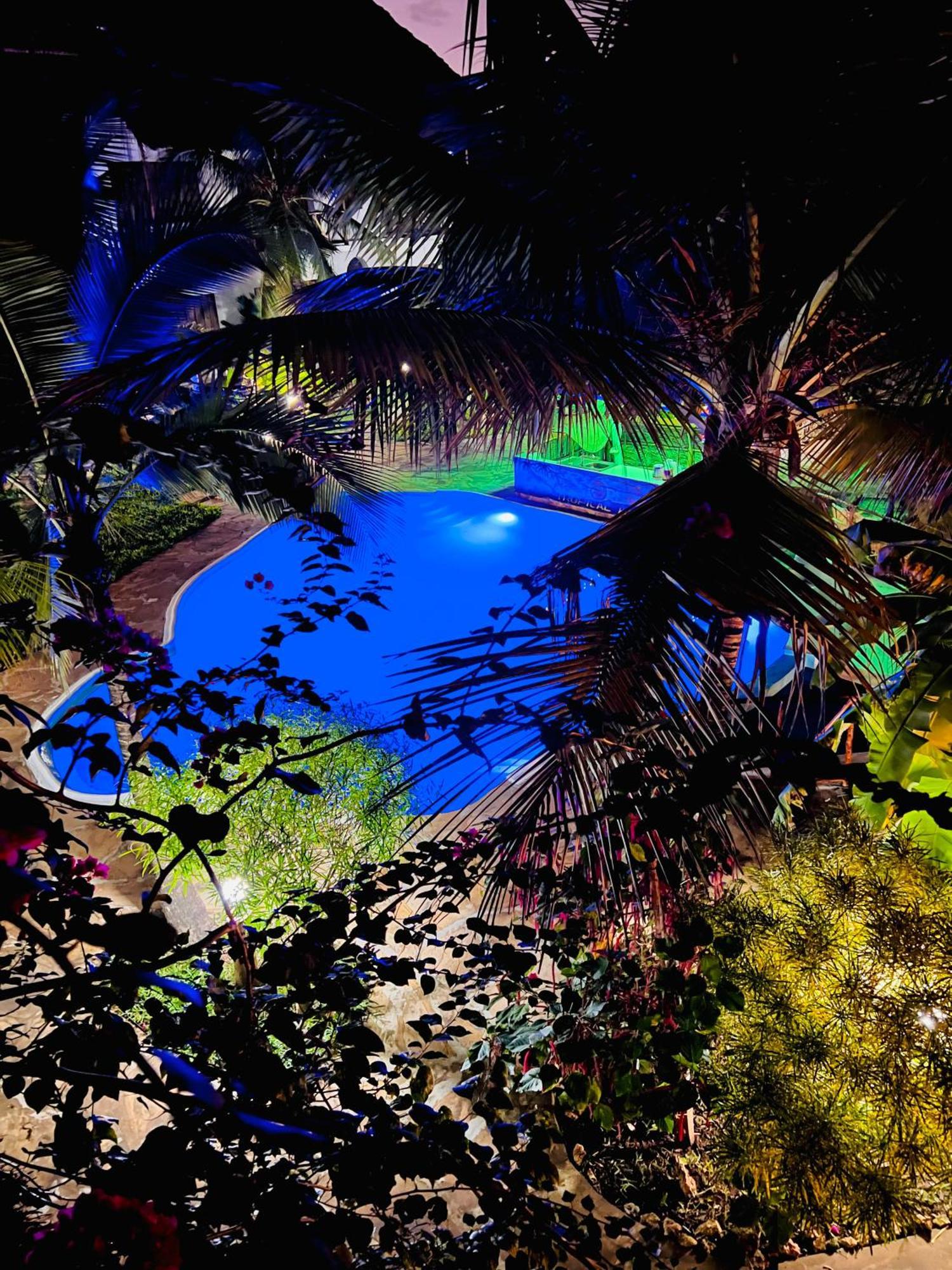 Tropical Nungwi Hotel Екстериор снимка